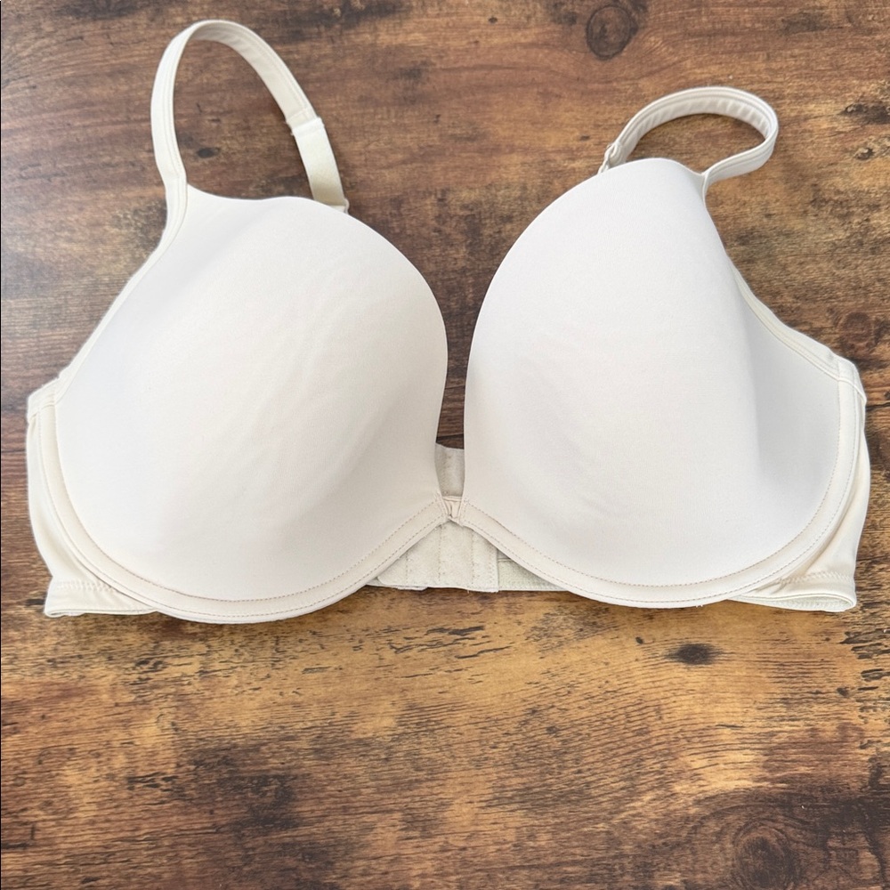 Cacique Cream Women's Bra